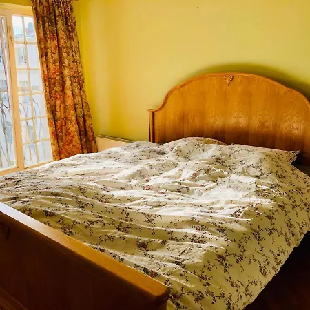 Cosy Studio In The Quiet Centre Διαμέρισμα *